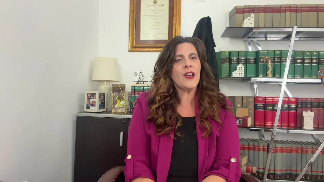 L'avvocato Alessandra Tassoni durante la lezione video